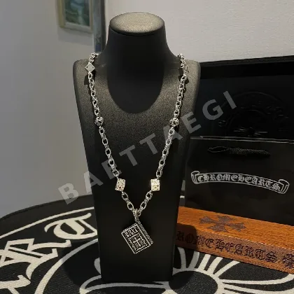 크롬하츠 엠보싱 크로스 펜던트 목걸이 124964