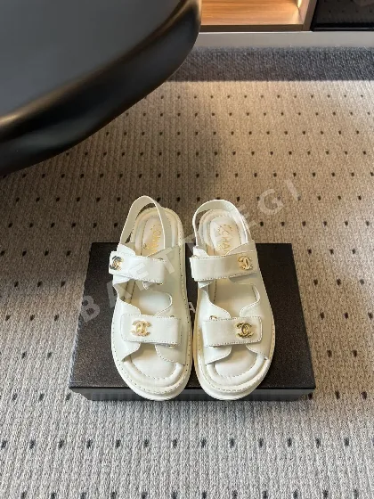 샤넬 더블 C 벨크로 플랫폼 샌달 55535