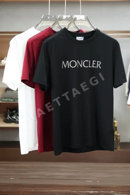 몽클레르 로고 반팔 티셔츠 남성 133056