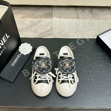 샤넬 자수 어퍼 캐주얼 슬립온 신발 104890