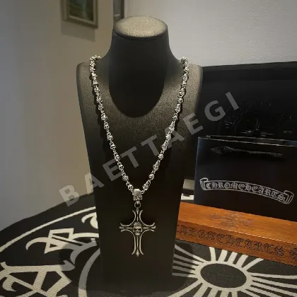 크롬하츠 크로스 플라워 볼 스컬 목걸이 125755