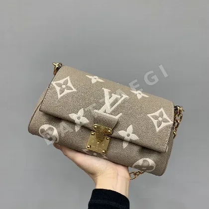 루이비통 오리가미 체인 가방 M45836