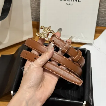 셀린느 트라이엄프 다이아몬드 장식 가죽 벨트 171571