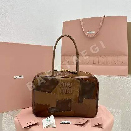 미우미우 가방 68106