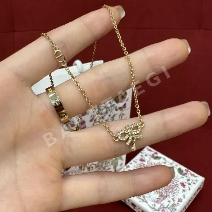 디올 리본 장식 목걸이 178130