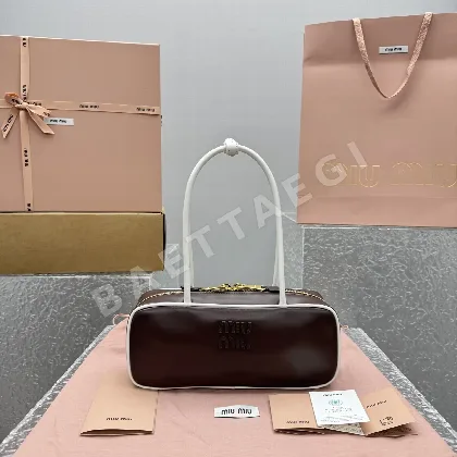 미우미우 컬러 블록 롱 핸들 가방 68318