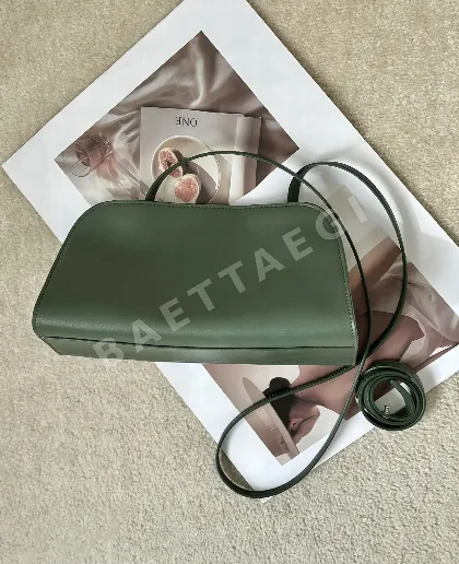 더로우 페기 클러치 가방 76139