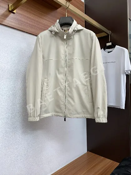 버버리 슬림핏 남성 캐주얼 재킷 P430