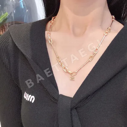 셀린느 목걸이 69257