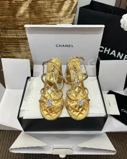 샤넬 카멜리아 장식 하이힐 샌들 98259