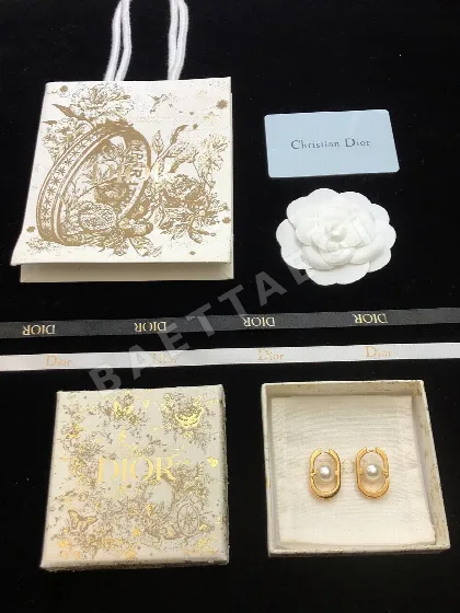디올 펄 CD 18K 골드 귀걸이 134757