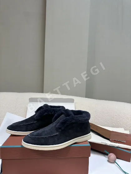 로로피아나 서머워크 코요테 퍼 하이컷 신발 94332