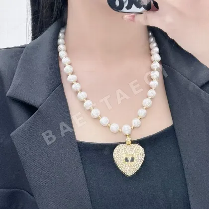 발렌티노 목걸이 63688 Valentino Necklace