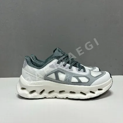 ON 신발 157688 Sneakers