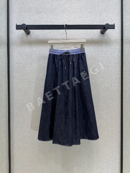 미우미우 네이비 블루 데님 A라인 스커트 97506