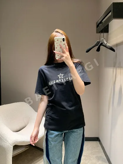 디올 여성 반팔 티셔츠 오각별 자수 54380