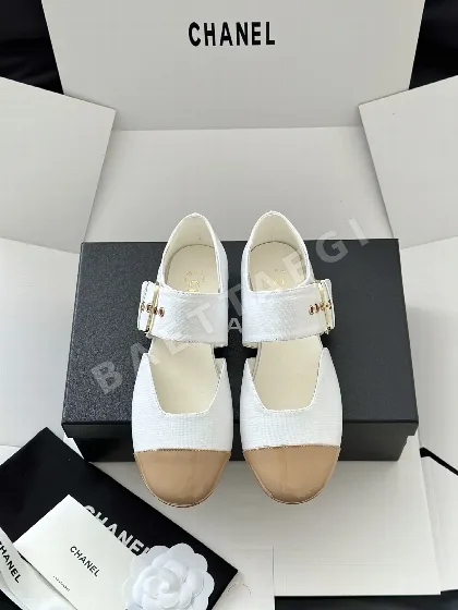 샤넬 더블 C 메탈 버클 레트로 메리제인 슈즈 42061