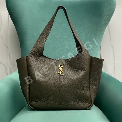 생로랑 YSL Bea 골드 장식 숄더백 763435