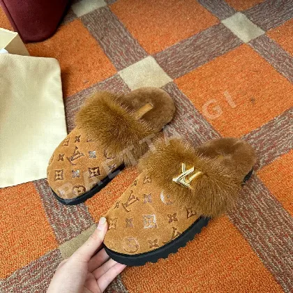 루이비통 밍크 퍼 플랫 샌들 3786