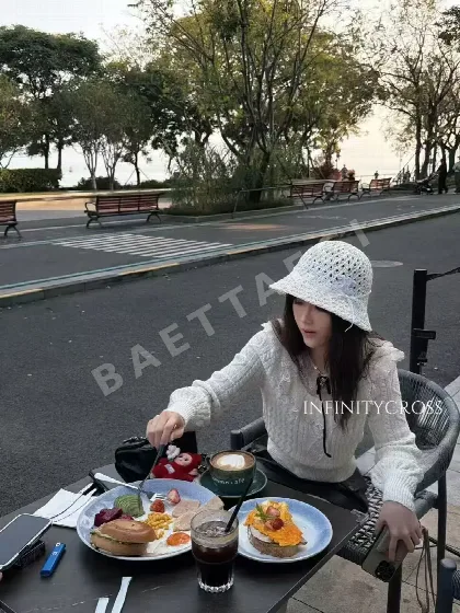 셀린느 메시 밀짚모자 84060