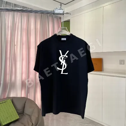 생로랑 퍼스널라이즈드 레터 로고 반팔 티셔츠 103464