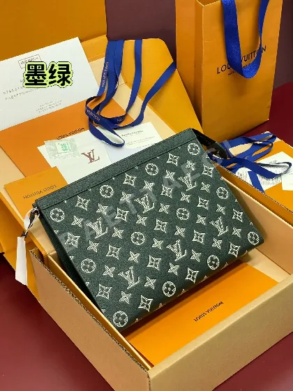 루이비통 모노그램 이클립스 포쉐트 보야지 미디엄 가방 M61692 31912