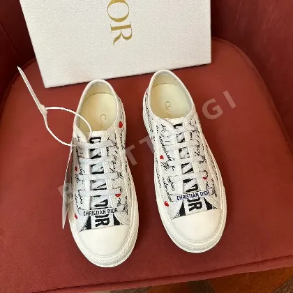 디올 자수 장식 스니커즈 26394