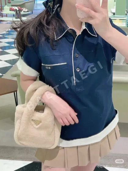 프라다 컬러 블록 프릴 카라 여성 반팔 티셔츠 53721