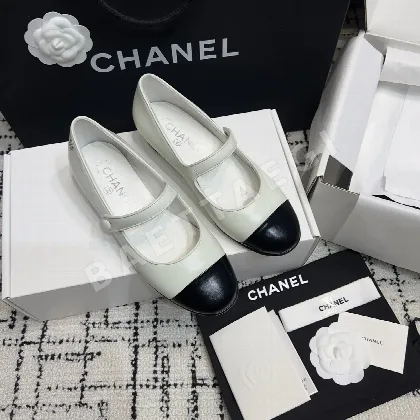 샤넬 클래식 로우힐 메리제인 슈즈 94809