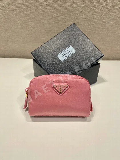 프라다 리나일론 클러치백 1NA339 67621