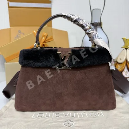 루이비통 보르소 카푸신 MM 수플레 가방 M26323