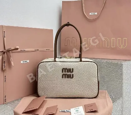 미우미우 브라운 캠버스 볼링백 68362