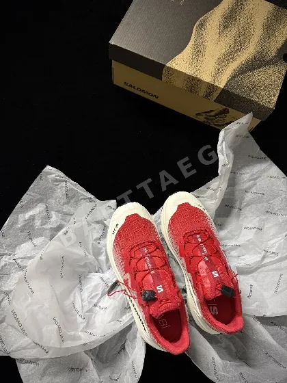 살로몬 플라이니트 메시 어퍼 남성 신발 74859
