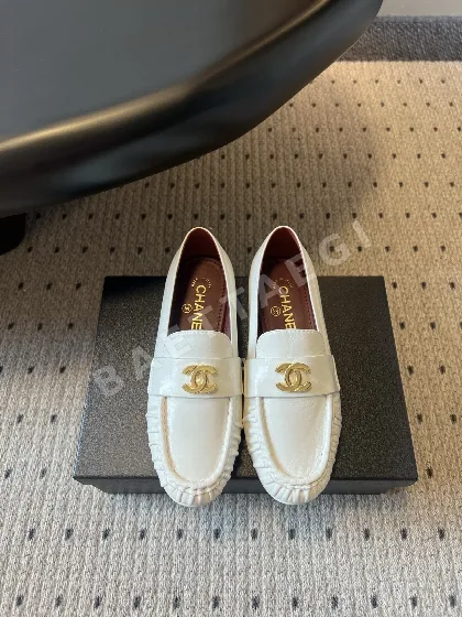 샤넬 더블 C 메탈 플리츠 로퍼 117597