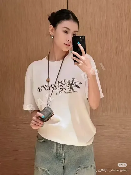 루이비통 남여공용 반팔 51708