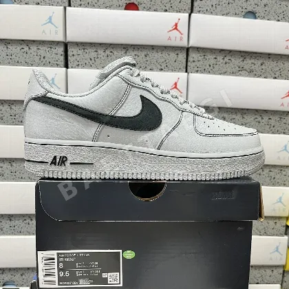 나이키 [MAX] 에어 포스 1 로우 그레이 블랙 HQ2037-004 201120 Nike Air Force 1 Low '07 LV8
