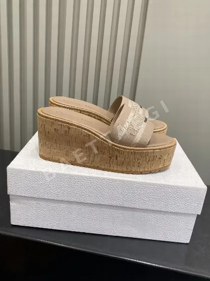 디올 자수 플랫폼 웨지 샌들 55616