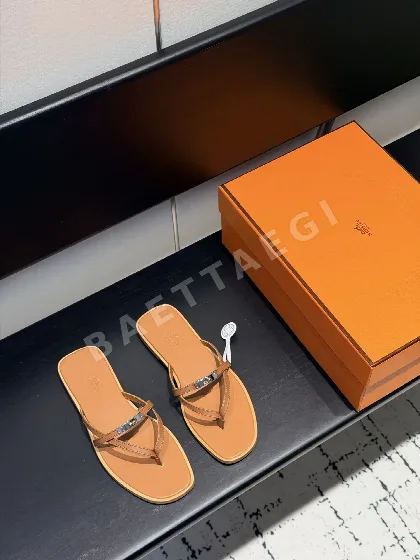 에르메스 미스 샌들 105009