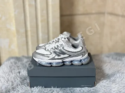 뉴발란스 NB2000 러닝화 11914