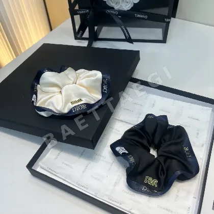 디올 CD 헤어 고무 184343