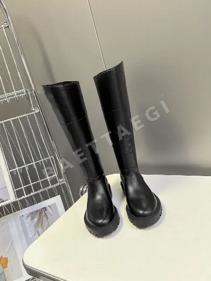 셀린느 송아지가죽 승마 부츠 8966