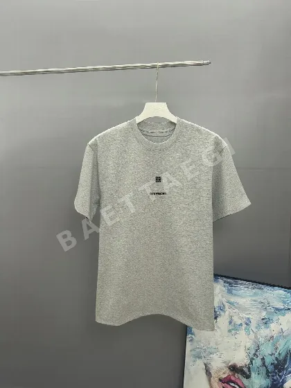 지방시 크루넥 반팔 티셔츠 88016