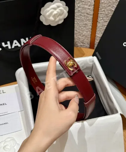 샤넬 가죽 회전 더블 C 버클 벨트 177305