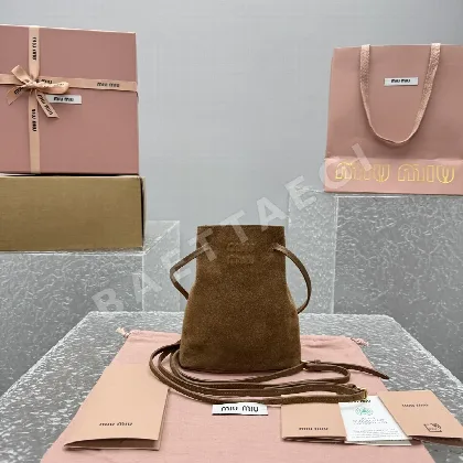 미우미우 매트 램스킨 다크 브라운 버킷백 68360