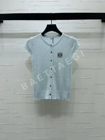 로에베 여성 반팔 96790