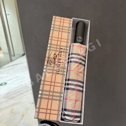 버버리 실버 글로스 블랙아웃 자동 우산 85453