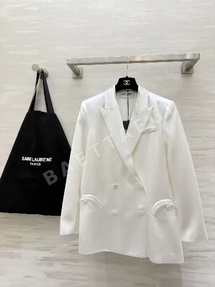 생로랑 새틴 더블 브레스티드 여성 자켓 103289