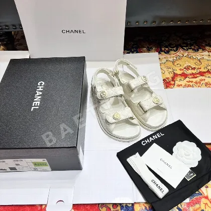 샤넬 클래식 더블 C 벨크로 비치 슈즈 95016