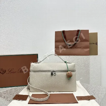 로로피아나 라지 라이트스톤그레이 엑스트라 포켓 핸드백 128917