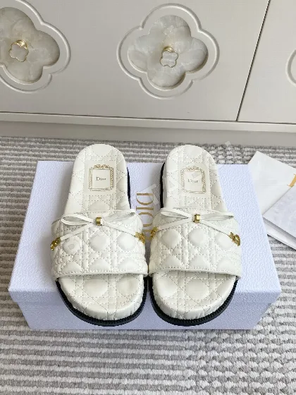 디올 리본 장식 플랫폼 샌들 95030